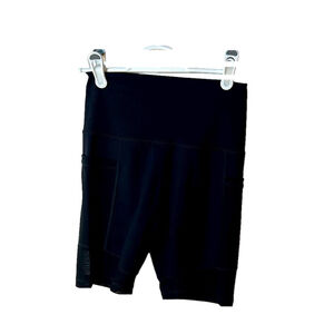 Aerie Chill play move feel cool medium support high-rise bike Shorts Med